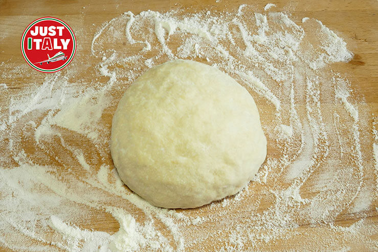 Authentic Italian Pizza Dough Recipe